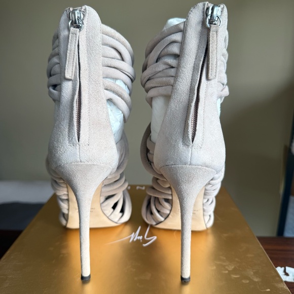 Giuseppe Zanotti Edizione 2016 Lace-Up Sandal Heels Nude Suede Size 37.5 - Picture 3 of 10